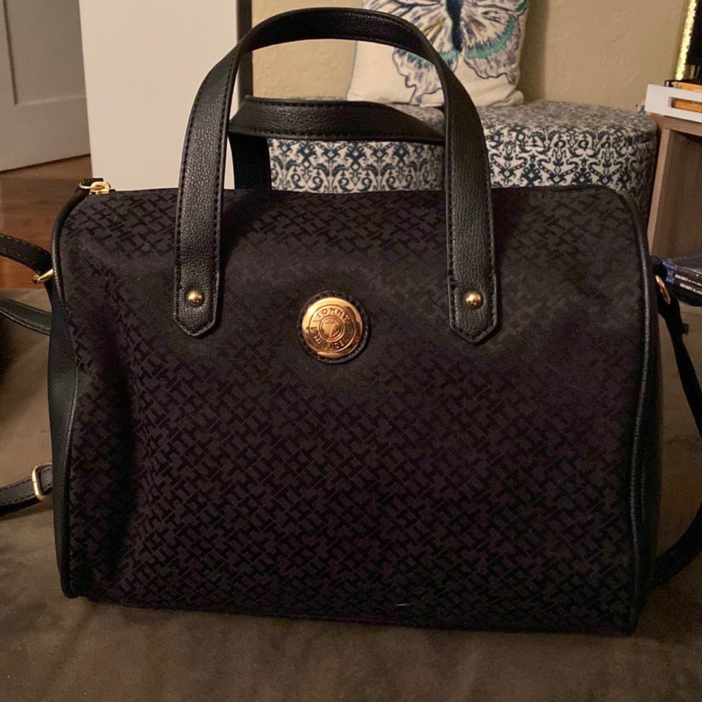 Brand New Tommy Hilfiger bag!